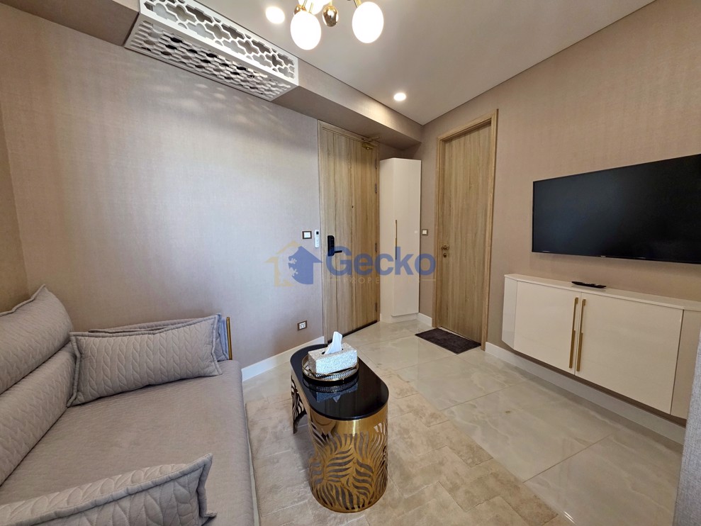 1 Bedroom Condo in Copacabana Beach Jomtien C013526 (Photo 3)
