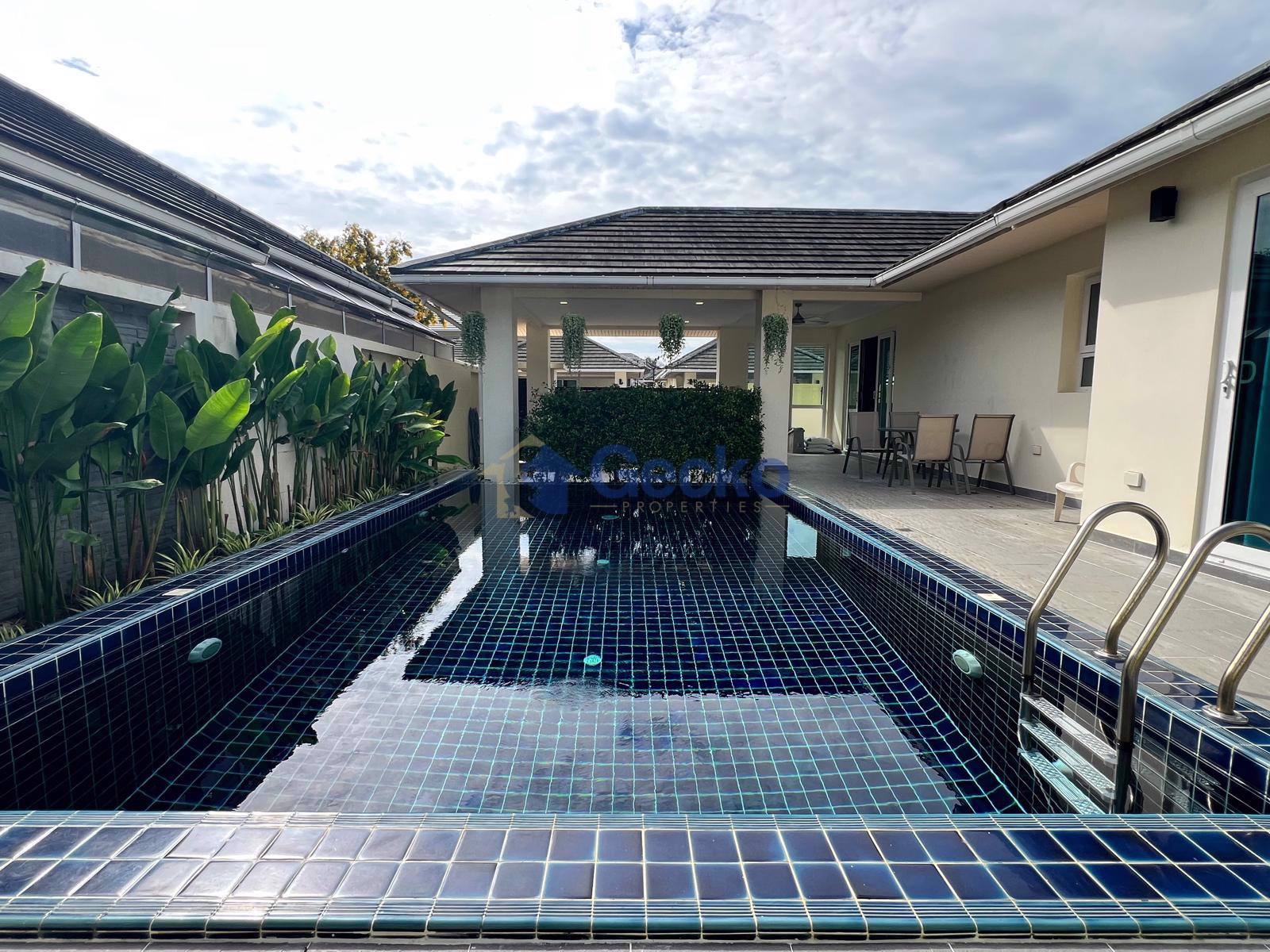 2 ห้องนอน บ้าน in Green Field Villa 5  พัทยาตะวันออก H013485