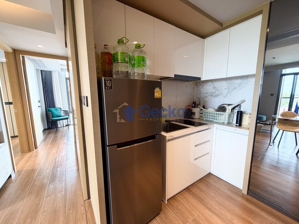 2 Bedrooms Condo in Beverly Mountain Bay Pattaya Pratumnak C013534 (Photo 4)