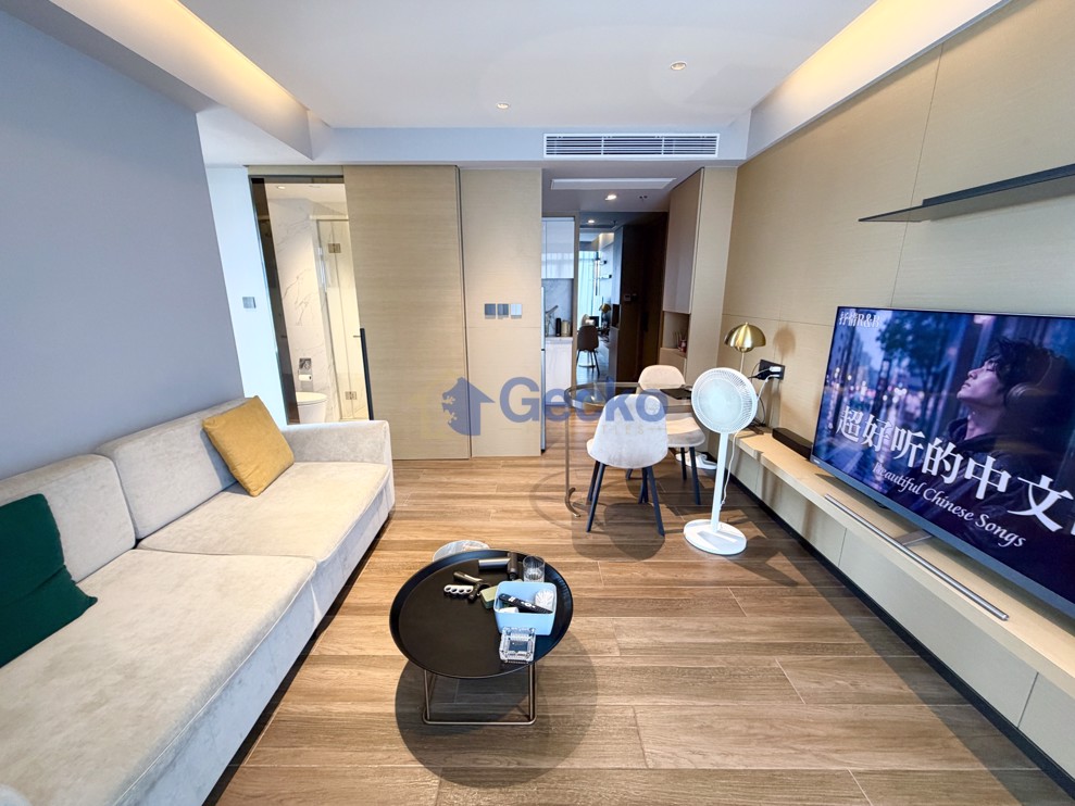 2 Bedrooms Condo in Beverly Mountain Bay Pattaya Pratumnak C013534 (Photo 3)