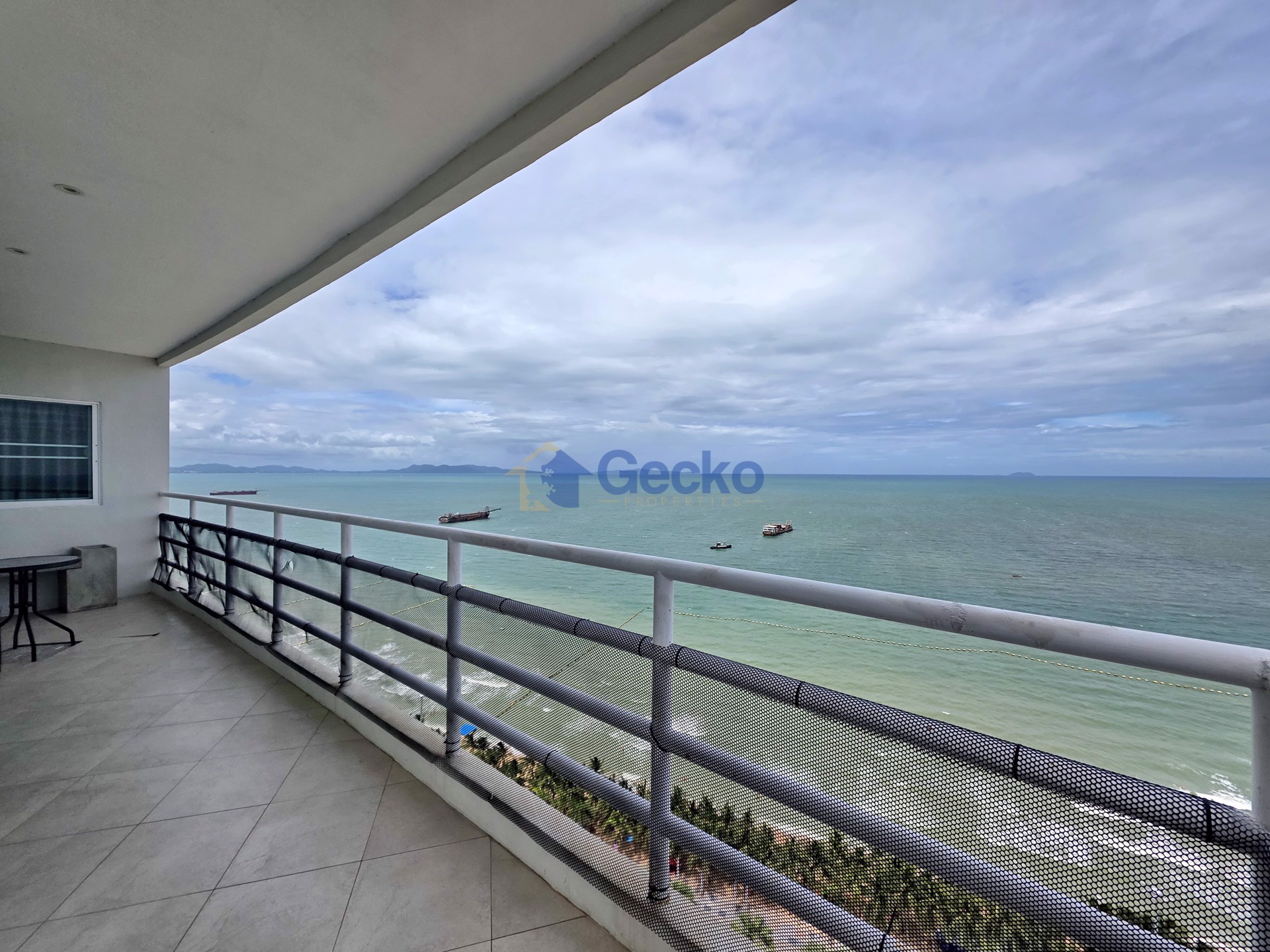 1 Bedroom Condo in View Talay 7 Jomtien C013542