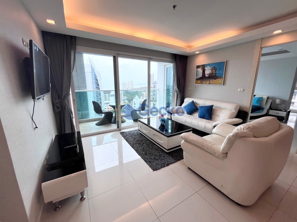 2 Bedrooms Condo in Cosy Beach View Pratumnak C013543 (Photo 2)