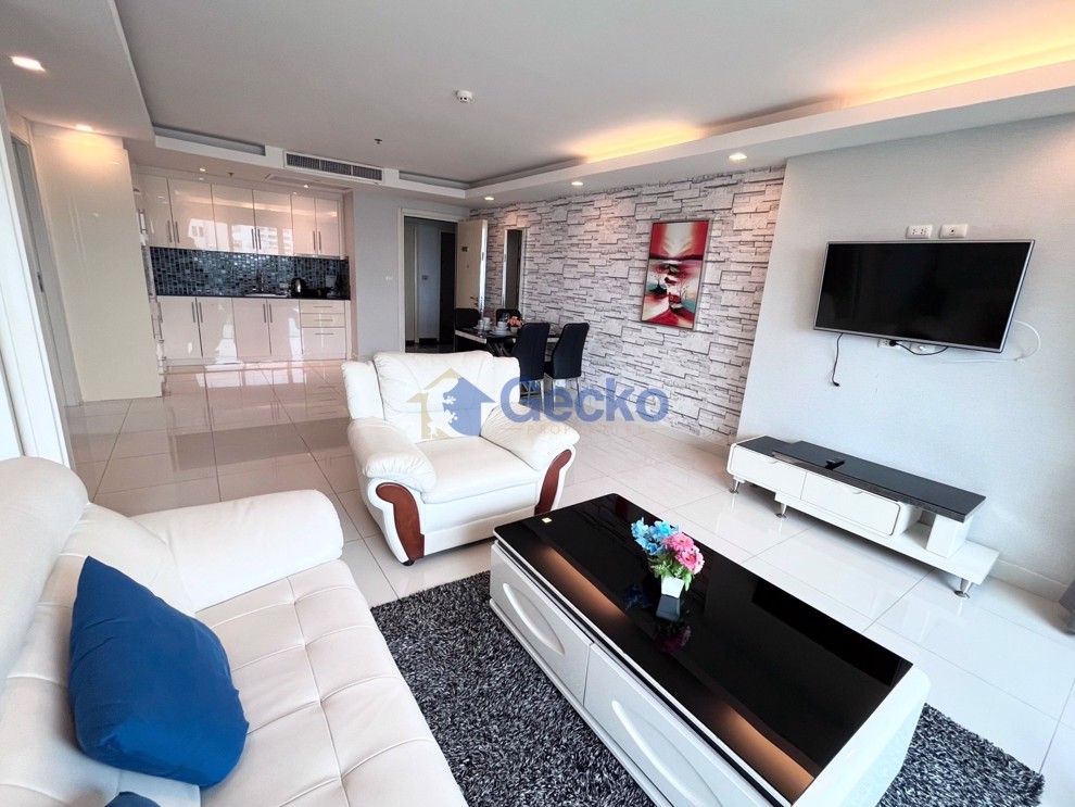 2 Bedrooms Condo in Cosy Beach View Pratumnak C013543 (Photo 3)