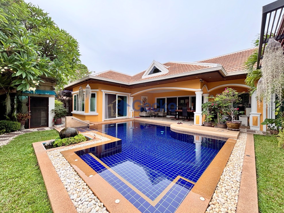 2 Bedrooms House in Jomtien Park Villas  Jomtien H013545 (Cover Photo)