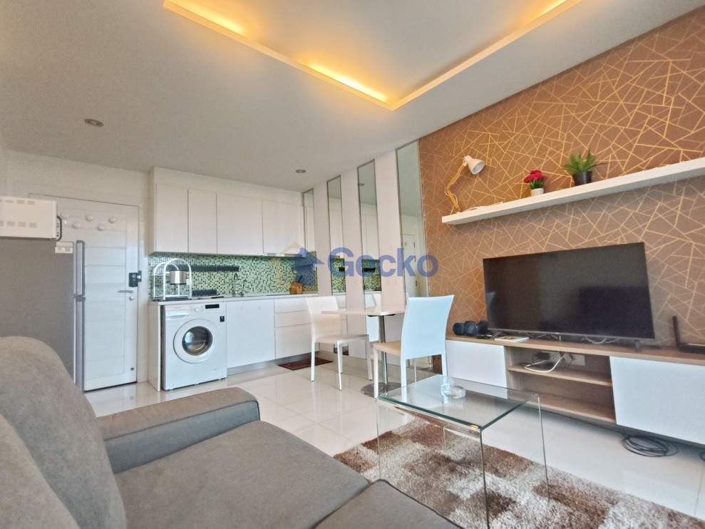 1 Bedroom Condo in Amazon Residence Jomtien C008470 (Photo 2)