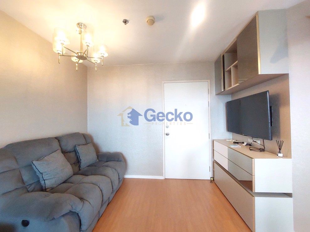 1 Bedroom Condo in Lumpini Seaview Jomtien Jomtien C013548 (Photo 1)