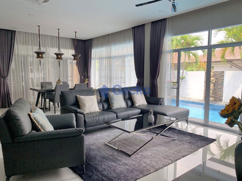 3 Bedrooms House in Panalee Banna Village  Huay Yai H013549 (Photo 2)