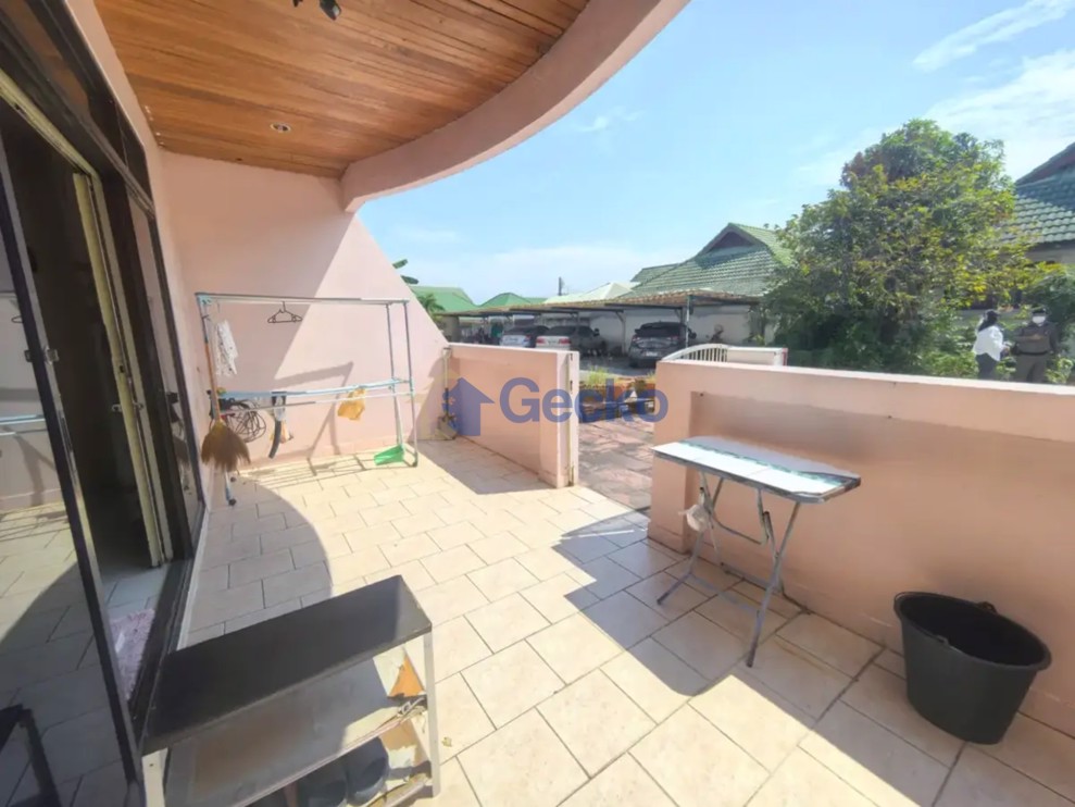 2 Bedrooms House in Suwattana Gardens  East Pattaya H013554 (Cover Photo)