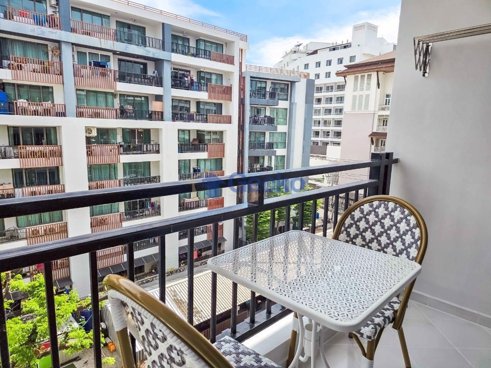 Studio Condo in Centara Avenue Residence and Suites Central Pattaya C013560 (Cover Photo)