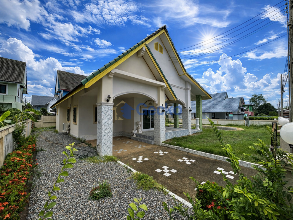 3 ห้องนอน บ้าน in Natheekarn Park View  พัทยาตะวันออก H013568 (Photo 1)